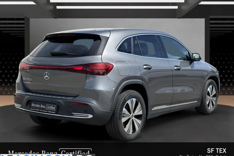 Mercedes-Benz EQA din 2025 cu 5.594 km - oferta MER214716 - foto 4