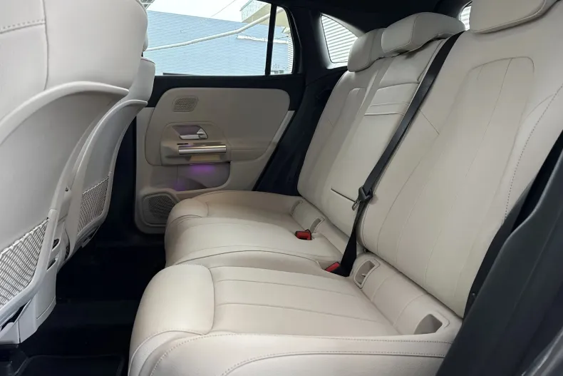 Mercedes-Benz EQA din 2025 cu 5.594 km - oferta MER214716 - foto 25