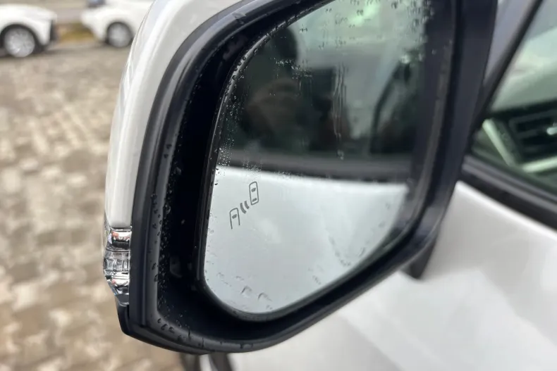Toyota RAV4 din 2025 cu 6.800 km - oferta TOY214719 - foto 22