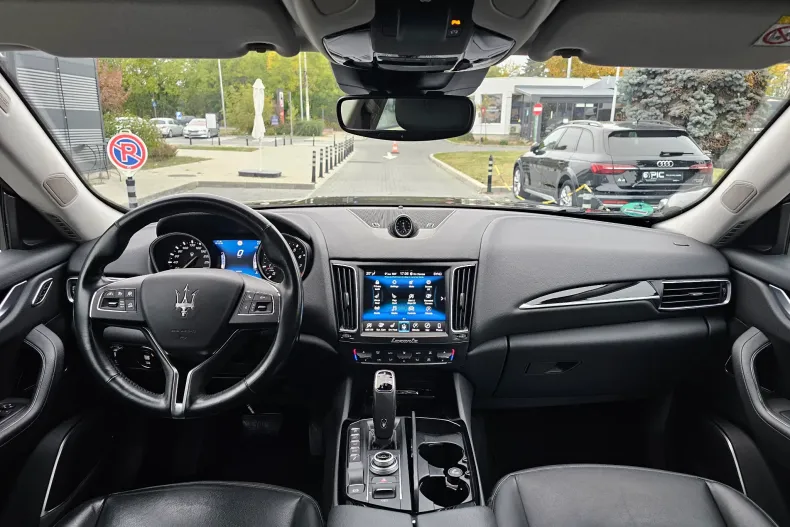 Maserati Levante din 2020 cu 52.580 km - oferta MAS214722 - foto 8