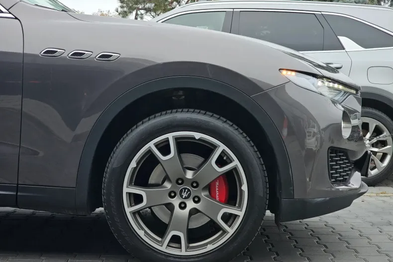 Maserati Levante din 2020 cu 52.580 km - oferta MAS214722 - foto 27