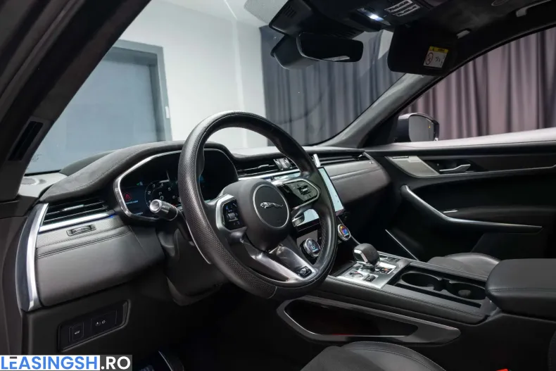 Jaguar F-Pace din 2021 cu 48.200 km - oferta JAG214726 - foto 25