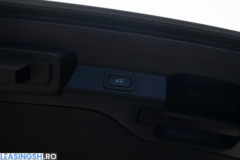 Jaguar F-Pace din 2021 cu 48.200 km - oferta JAG214726 - foto 37
