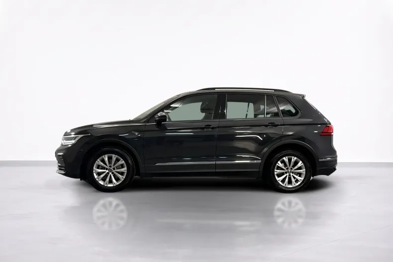 Volkswagen Tiguan din 2021 cu 70.970 km - oferta VOL214744 - foto 2