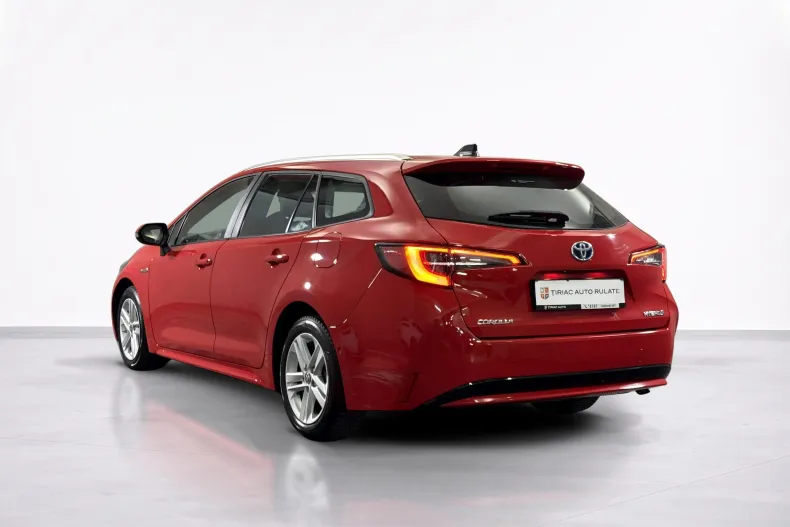 Toyota Corolla din 2021 cu 72.379 km - oferta TOY214746 - foto 3