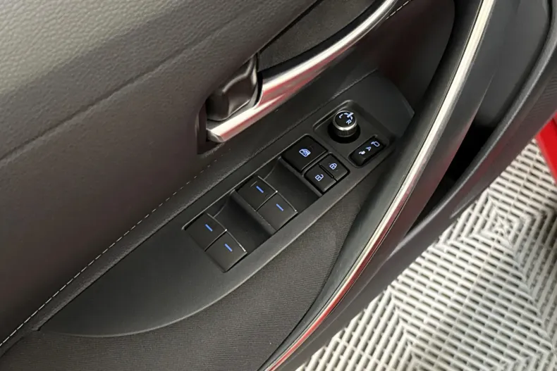 Toyota Corolla din 2021 cu 72.379 km - oferta TOY214746 - foto 13
