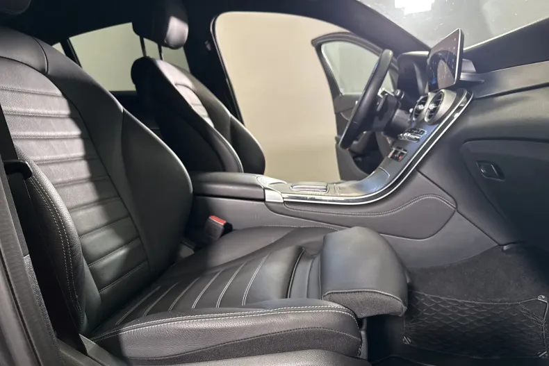 Mercedes-Benz GLC Coupe (Clasa GLC) din 2020 cu 38.524 km - oferta MER214751 - foto 11