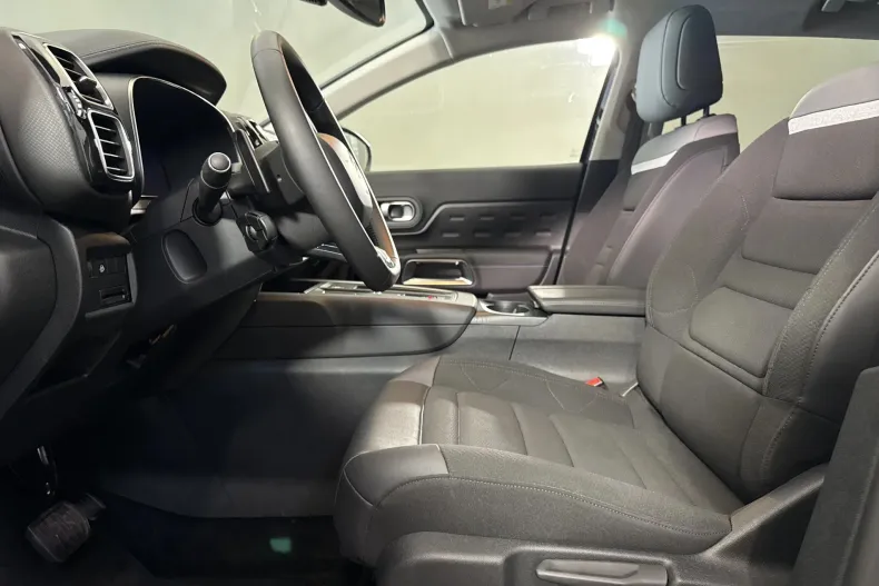 Citroën C5 Aircross din 2023 cu 86.359 km - oferta CIT214758 - foto 21