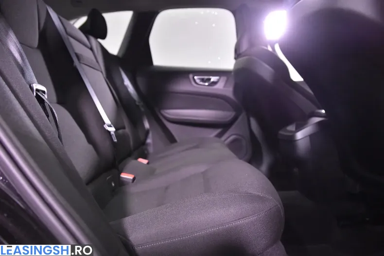 Volvo XC60 din 2020 cu 169.770 km - oferta VOL214775 - foto 12