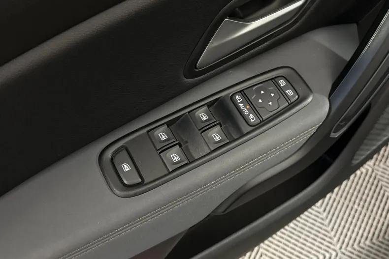 Dacia Duster din 2023 cu 24.992 km - oferta DAC214777 - foto 14