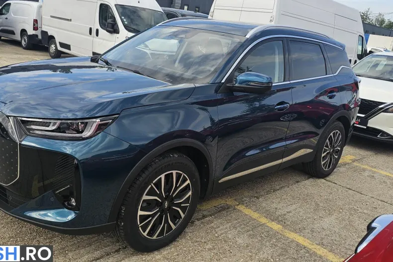 Chery Tiggo 7 din 2025 cu 9.139 km - oferta CHE214784 - foto 3