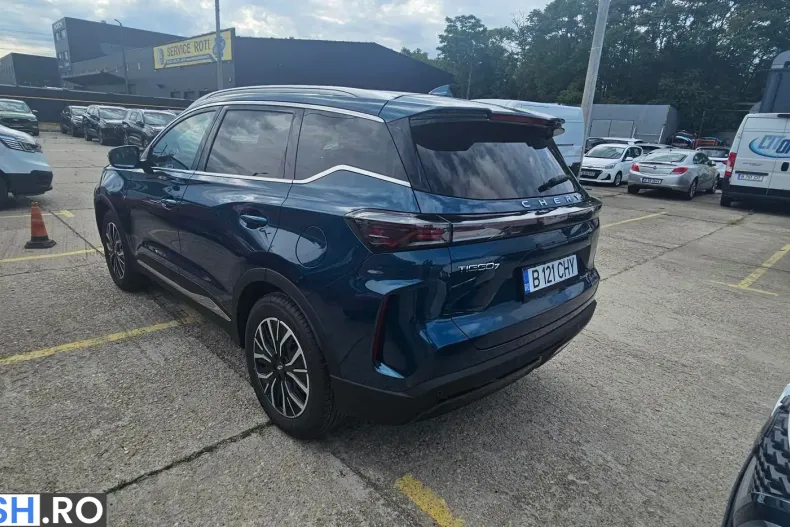 Chery Tiggo 7 din 2025 cu 9.139 km - oferta CHE214784 - foto 4