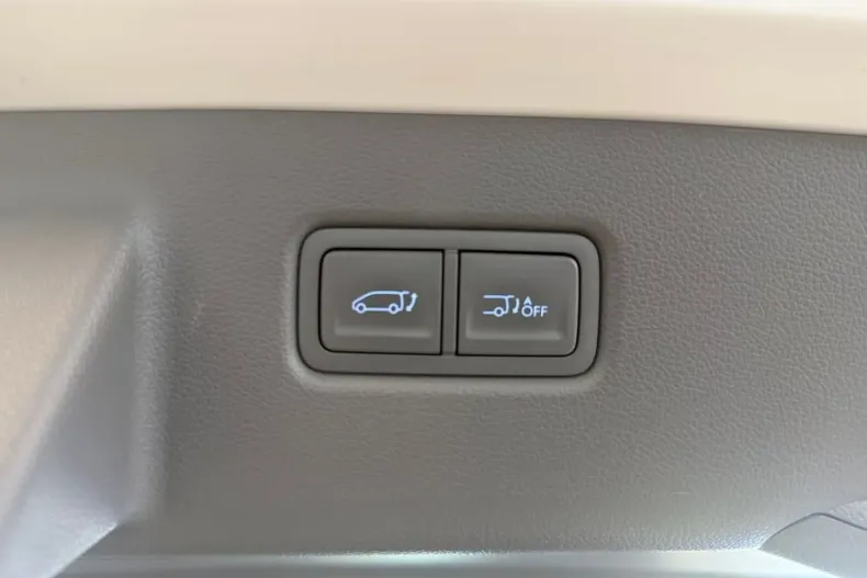 Hyundai Staria din 2024 cu 87.980 km - oferta HYU214798 - foto 20