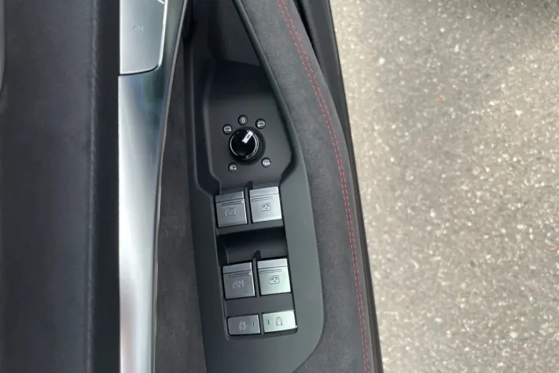 Audi RS6 din 2025 cu 7 km - oferta AUD214800 - foto 13