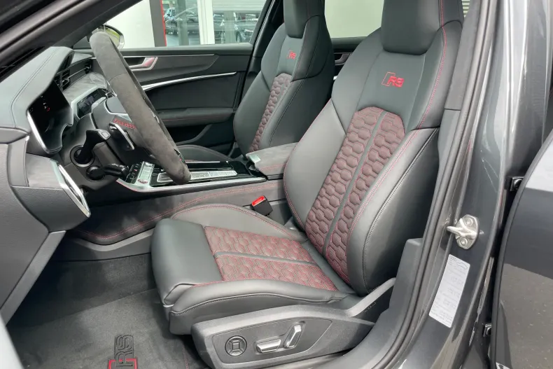 Audi RS6 din 2025 cu 7 km - oferta AUD214800 - foto 15