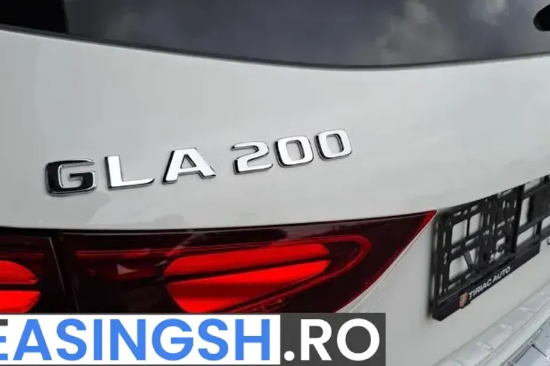 Mercedes-Benz GLA (Clasa GLA) din 2025 cu 5 km - oferta MER214812 - foto 9