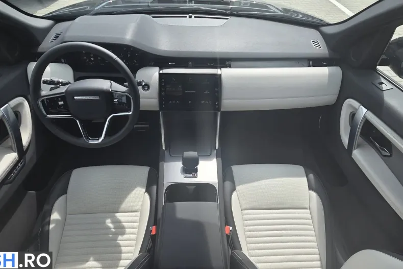 Land Rover Discovery Sport din 2025 cu 2.600 km - oferta LAN214816 - foto 10