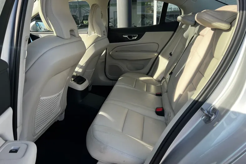Volvo S60 din 2021 cu 119.200 km - oferta VOL214820 - foto 22