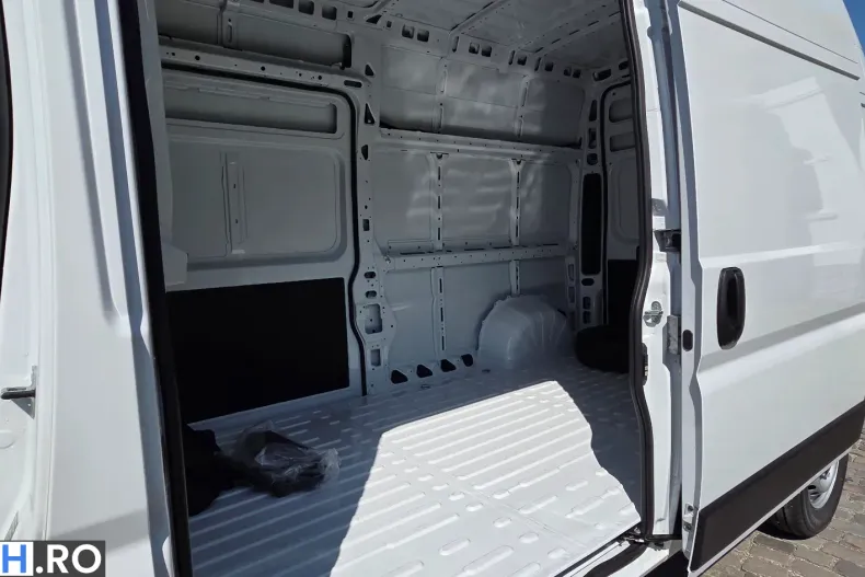 Toyota Proace din 2025 cu 25 km - oferta TOY214821 - foto 12