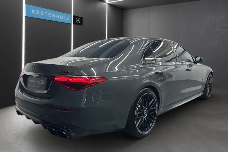 Mercedes-Benz S 63 AMG (Clasa S) din 2025 cu 12.011 km - oferta MER214833 - foto 3