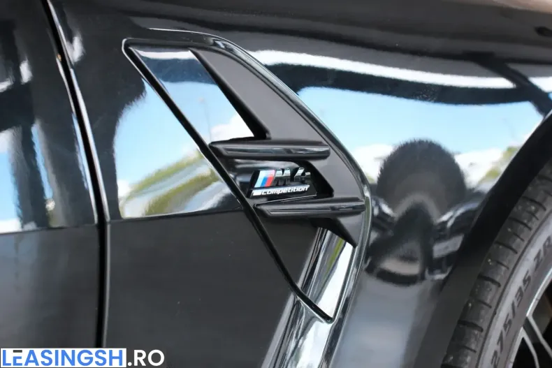 BMW M4 (Seria 4) din 2025 cu 23.300 km - oferta BMW214837 - foto 32