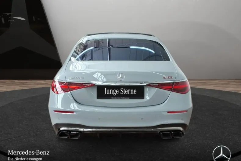 Mercedes-Benz S 63 AMG (Clasa S) din 2025 cu 9.579 km - oferta MER214845 - foto 6