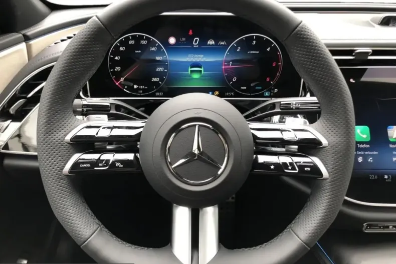 Mercedes-Benz E 220 (Clasa E) din 2025 cu 26.575 km - oferta MER214847 - foto 10