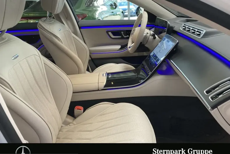Mercedes-Benz S 63 AMG (Clasa S) din 2025 cu 12.654 km - oferta MER214848 - foto 7