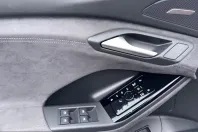 Audi SQ6 e-tron din 2025 cu 4.600 km - oferta AUD214852 - foto 10