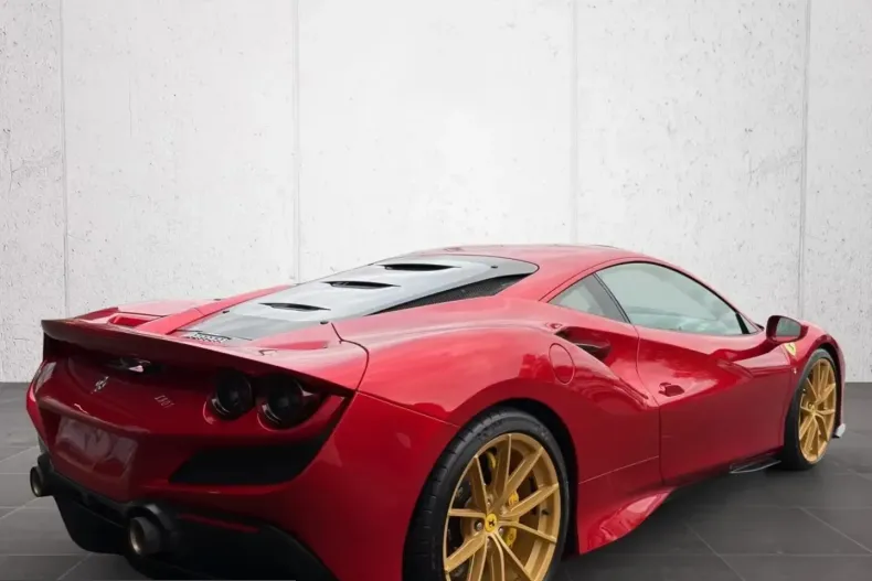 Ferrari F8 din 2022 cu 7.000 km - oferta FER214856 - foto 8