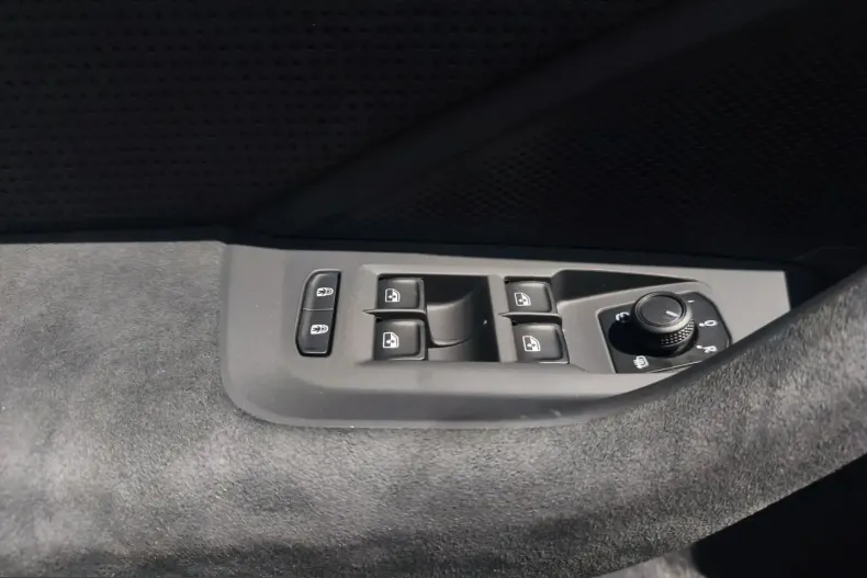 Skoda Superb din 2026 cu 6 km - oferta SKO214876 - foto 14
