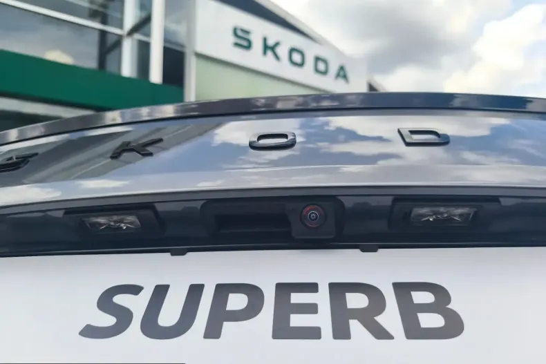 Skoda Superb din 2026 cu 6 km - oferta SKO214876 - foto 33