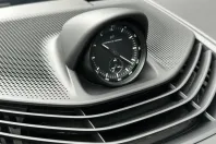Porsche Taycan din 2023 cu 46.600 km - oferta POR214897 - foto 22