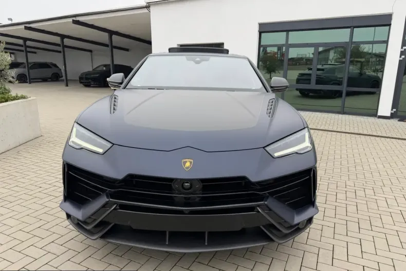 Lamborghini Urus din 2025 cu 5.900 km - oferta LAM214899 - foto 4