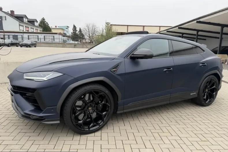 Lamborghini Urus din 2025 cu 5.900 km - oferta LAM214899 - foto 6