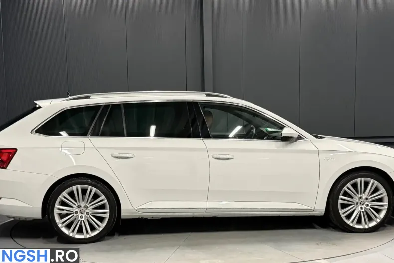 Skoda Superb din 2022 cu 65.000 km - oferta SKO214902 - foto 9