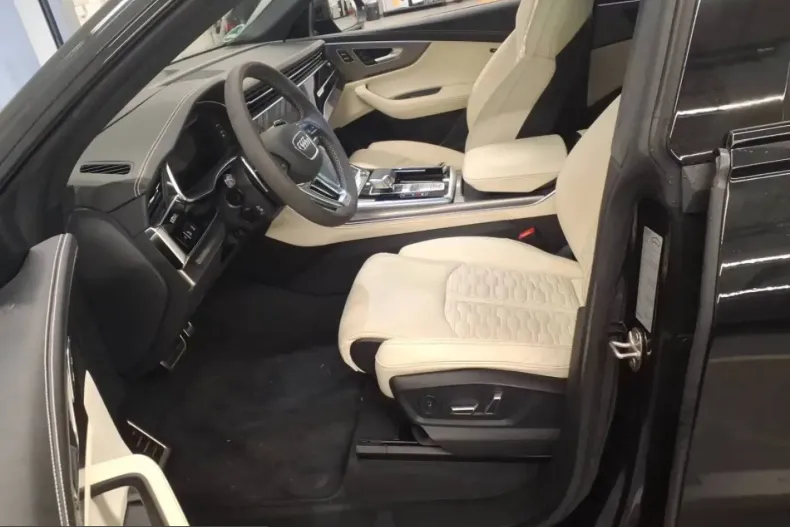 Audi RSQ8 din 2024 cu 24.610 km - oferta AUD214905 - foto 3