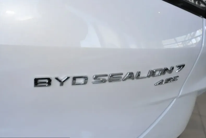 BYD Sealion 7 din 2025 cu 25.000 km - oferta BYD214909 - foto 13