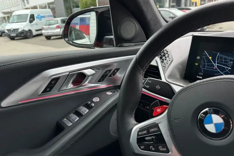 BMW XM (Seria X) din 2025 cu 26.087 km - oferta BMW214913 - foto 6