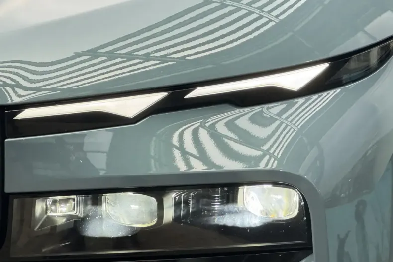 BMW XM (Seria X) din 2024 cu 23.199 km - oferta BMW214917 - foto 9