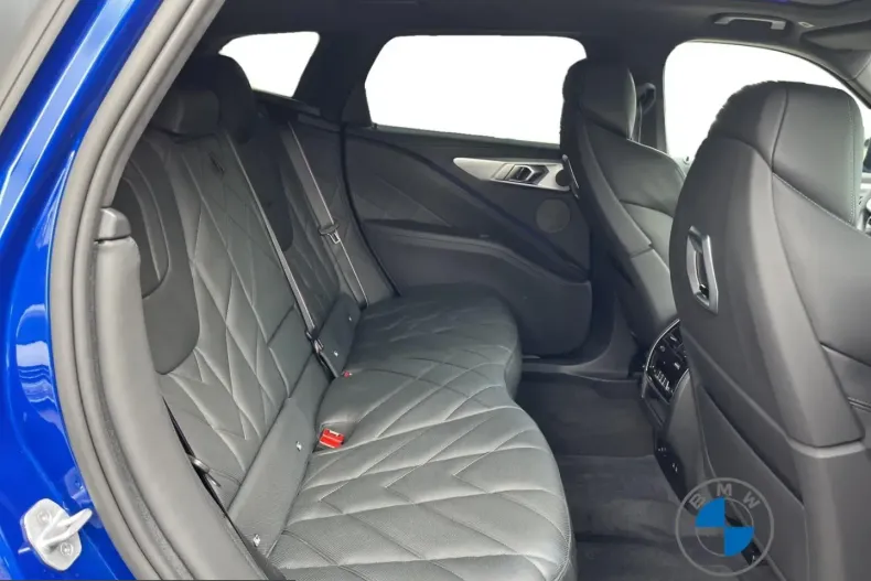 BMW XM (Seria X) din 2024 cu 26.636 km - oferta BMW214918 - foto 15