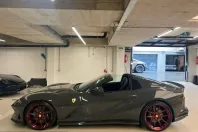 Ferrari 812 din 2022 cu 13.500 km - oferta FER214920 - foto 2