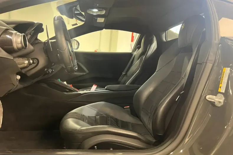 Ferrari 812 din 2022 cu 13.500 km - oferta FER214920 - foto 15