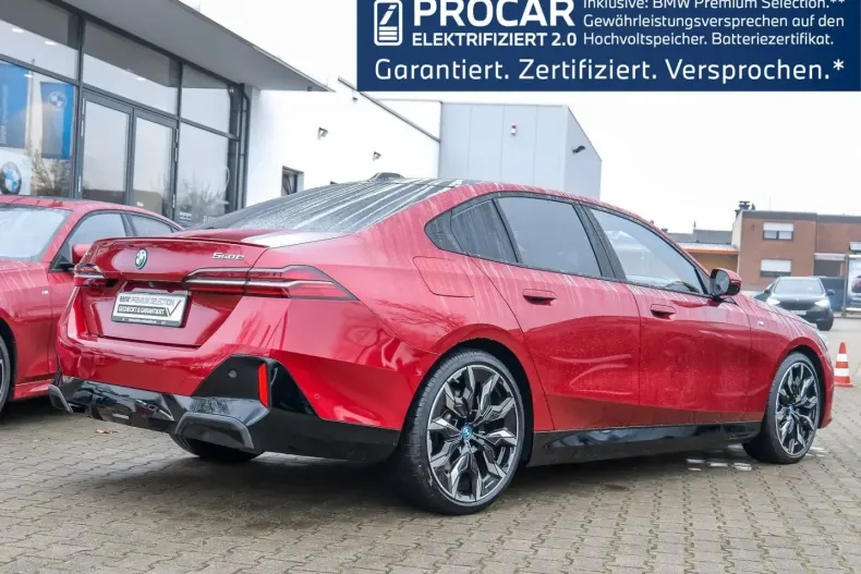 BMW 550 (Seria 5) din 2025 cu 28.174 km - oferta BMW214923 - foto 2