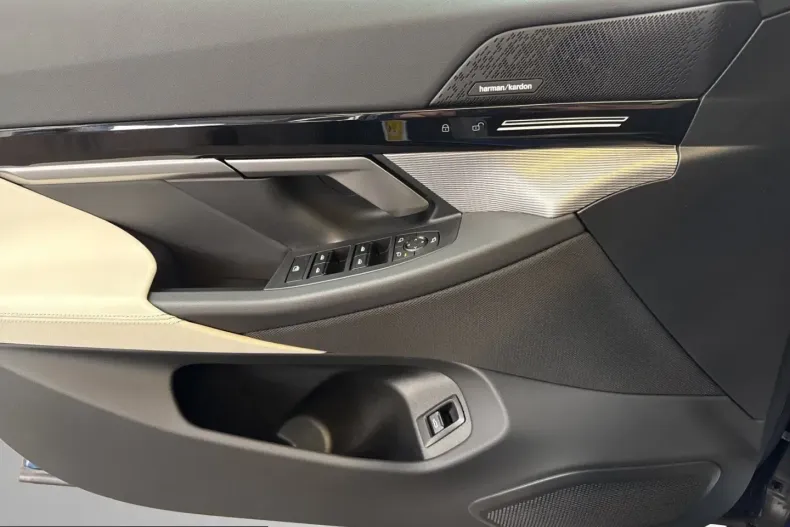 BMW 530 (Seria 5) din 2024 cu 24.935 km - oferta BMW214924 - foto 17
