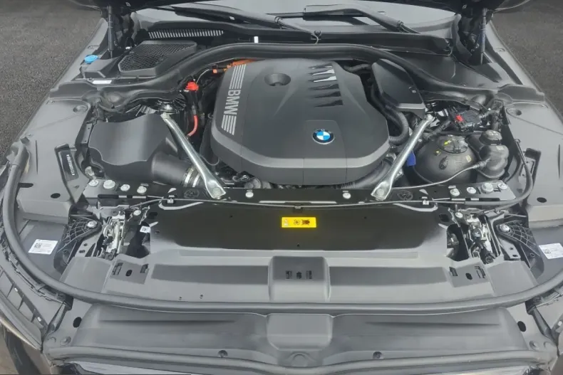 BMW 550 (Seria 5) din 2023 cu 66.737 km - oferta BMW214926 - foto 9