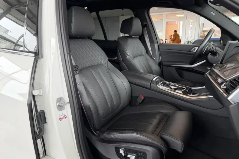 BMW X5 (Seria X) din 2023 cu 53.209 km - oferta BMW214928 - foto 16