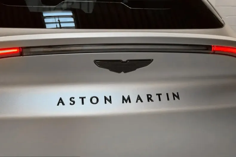 Aston Martin DBX din 2024 cu 45.223 km - oferta AST214933 - foto 12
