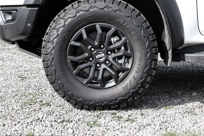 Ford Ranger din 2024 cu 27.500 km - oferta FOR214934 - foto 3