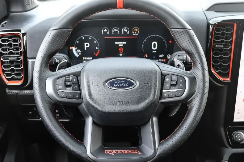 Ford Ranger din 2024 cu 27.500 km - oferta FOR214934 - foto 6